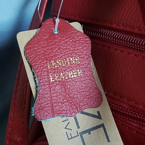 Maze Exclusive Women's Shoulder Bag color Red - Picture 3 of 5